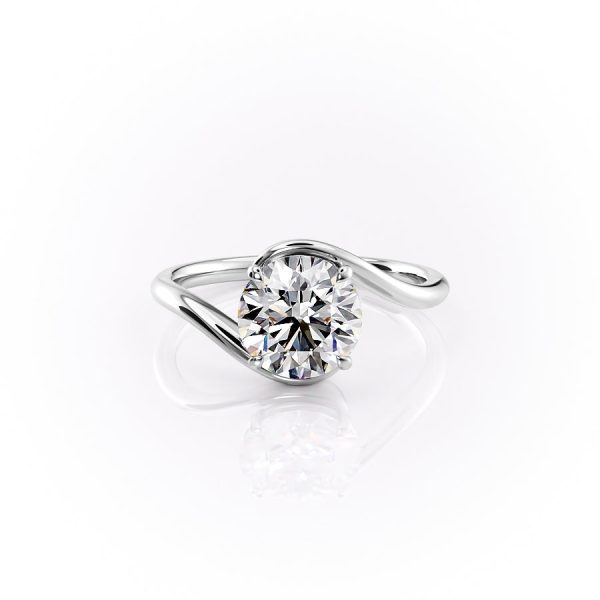 The Skyler Set With A 4 Carat Round Moissanite Fashion