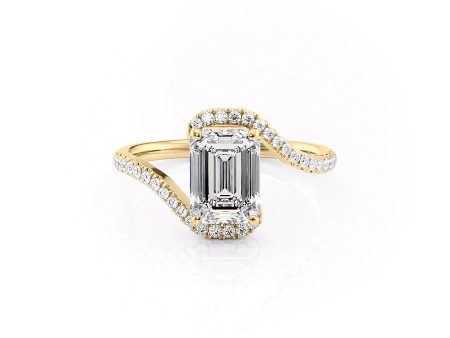 The Pave Skyler Set With A 4.5 Carat Emerald Moissanite Sale