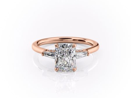 The Baguettes Megan Set With A 2.5 Carat Radiant Moissanite Fashion