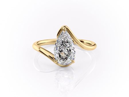 The Skyler Set With A 2.5 Carat Pear Moissanite Sale